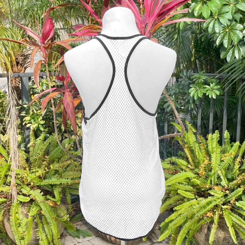 Fabletics Contrast Perforated Mesh Tank - Picture 8 of 9